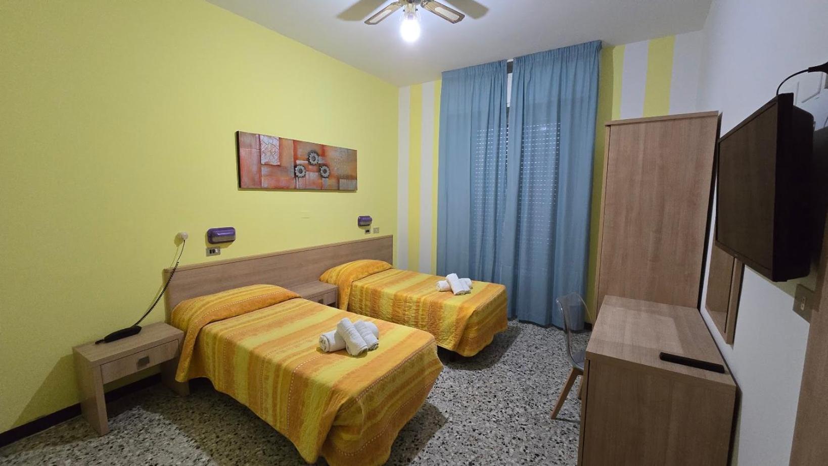 Abc Hotel Rimini Buitenkant foto