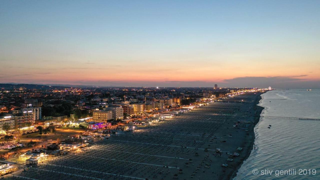 Abc Hotel Rimini Buitenkant foto